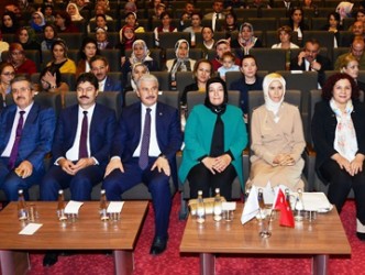 Ahilik Haftasında “Gönüllülük ve Kooperatifçilik” Paneli düzenledi