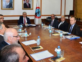 Kırşehir’de STK temsilcileri ve kamu kurumu yöneticileri Vali Akın başkanlığında toplandı