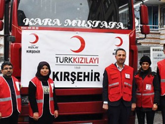 Kızılay Kırşehir Şubesinden deprem bölgesine insani yardım gönderildi