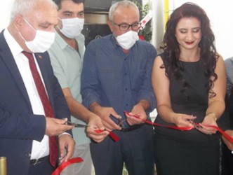 Avukat Elif Esen yeni ofisine taşındı