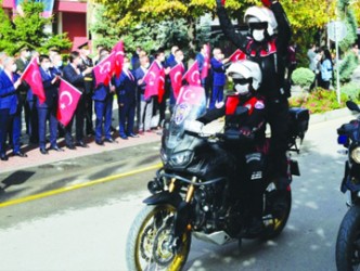 CUMHURİYETİMİZ İLELEBET YAŞAYACAK