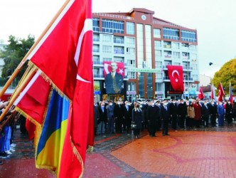 Ebediyete intikalinin 83. Yılında, Gazi  Mustafa Kemal Atatürk Saygı ile Anıldı