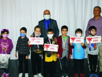 Kaman Belediyesi 29 Ekim Cumhuriyet Bayramı Özel Satranç Turnuvası Yapıldı