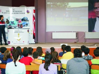 Kargın Yenicedeki 35  Kadına KADES Tanıtıldı