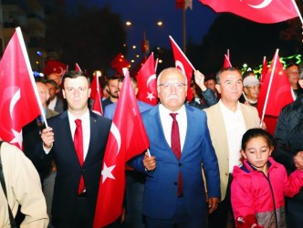 Gururla ve Coşkuyla Nice Yüzyıllara