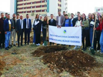 Milli Ağaçlandırma Gününde  Fidanlar Toprakla Buluştu