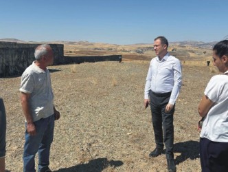 Kaymakam Engin Tok,  Kaman OSB Su Deposunda  İncelemelerde Bulundu