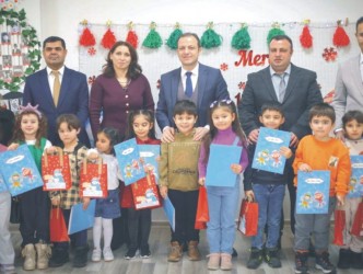 Cumhuriyet İlkokulu’nda  Karne Dağıtım Programı