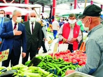 Vali İbrahim Akın Kaman Ziyaretinde Muhtarlarla Buluştu