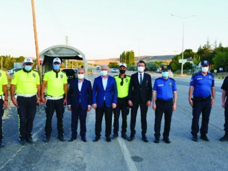 Vali Akın İle Emniyet Genel Müdürü Trafik Denetimlerine Katıldı