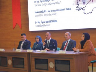 ‘Ailede Birlik Ülkede Dirlik’ Konulu Panel Düzenlendi
